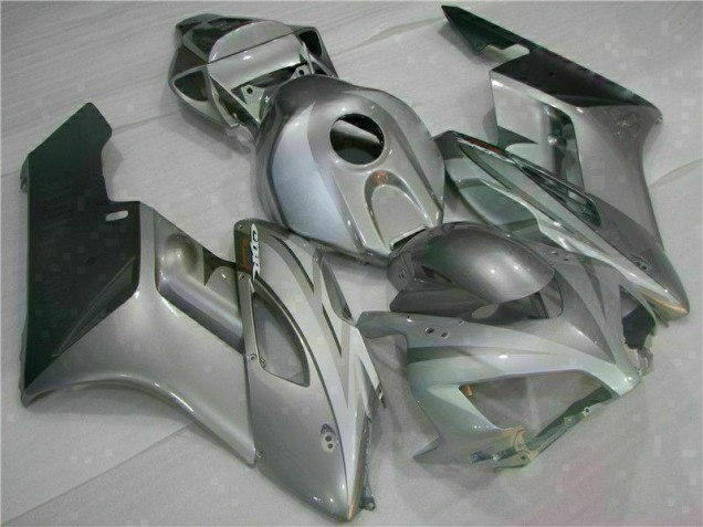 Honda CBR 1000RR 2004-2005 - Prata