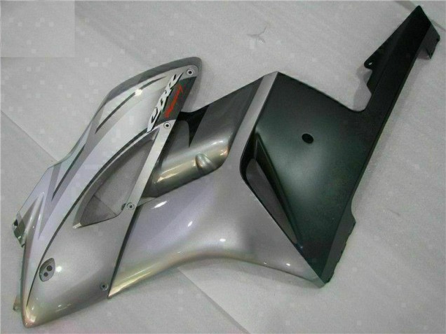 Honda CBR 1000RR 2004-2005 - Prata