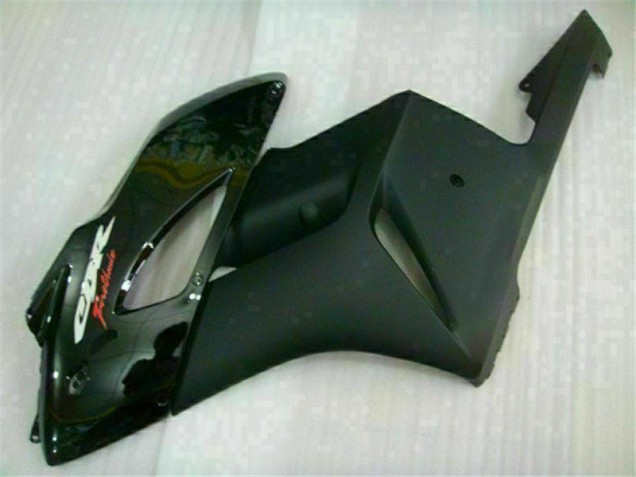 Honda CBR 1000RR 2004-2005 - Preto Honda CBR 1000RR 2004-2005 - Preto