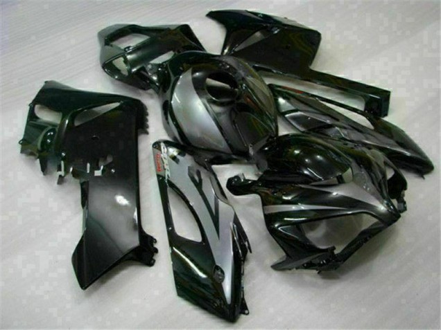 Honda CBR 1000RR 2004-2005 - Preto Honda CBR 1000RR 2004-2005 - Preto
