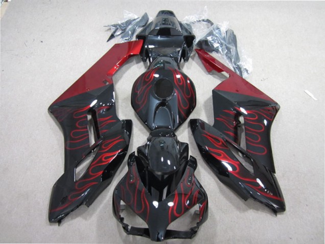 Honda CBR 1000RR 2004-2005 - Preto Vermelho Chama Honda CBR 1000RR 2004-2005 - Preto Vermelho Chama