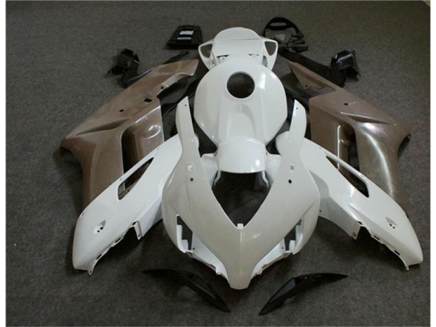 Honda CBR 1000RR 2004-2005 - Sem Pintura Honda CBR 1000RR 2004-2005 - Sem Pintura
