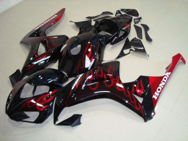 Honda CBR 1000RR 2006-2007 - Vermelho Chama Honda CBR 1000RR 2006-2007 - Vermelho Chama