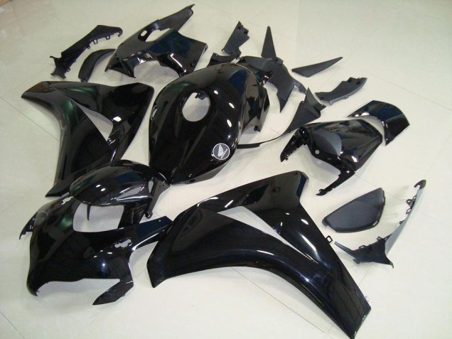 Honda CBR 1000RR 2008-2011 - Tudo Preto & Sem Decalques Honda CBR 1000RR 2008-2011 - Tudo Preto & Sem Decalques