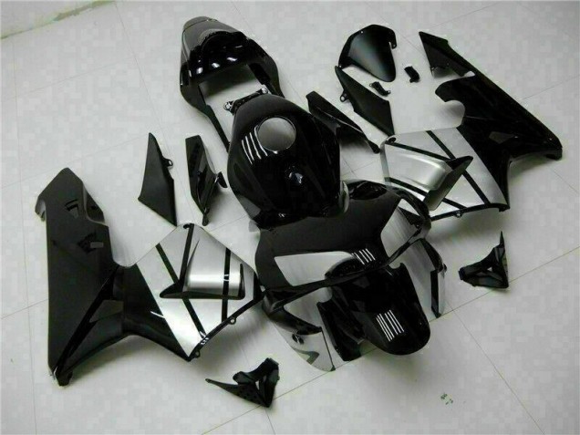 Honda CBR 600RR 2003-2004 - Preto Brilhante Honda CBR 600RR 2003-2004 - Preto Brilhante