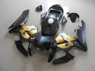 Honda CBR 600RR 2003-2004 - Preto Ouro Decalque