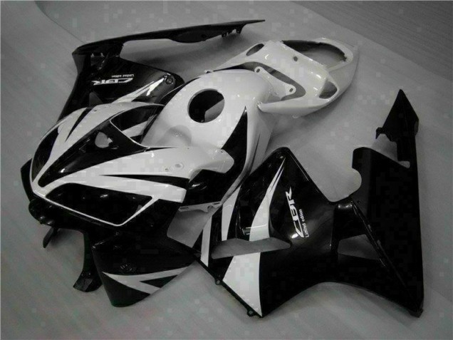 Honda CBR 600RR 2005-2006 - Preto Honda CBR 600RR 2005-2006 - Preto
