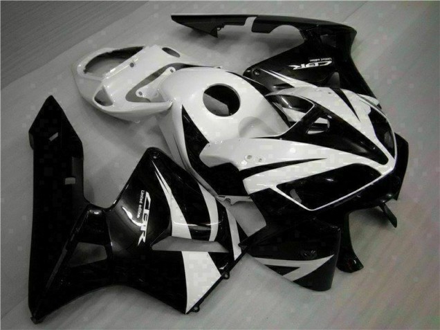 Honda CBR 600RR 2005-2006 - Preto Honda CBR 600RR 2005-2006 - Preto