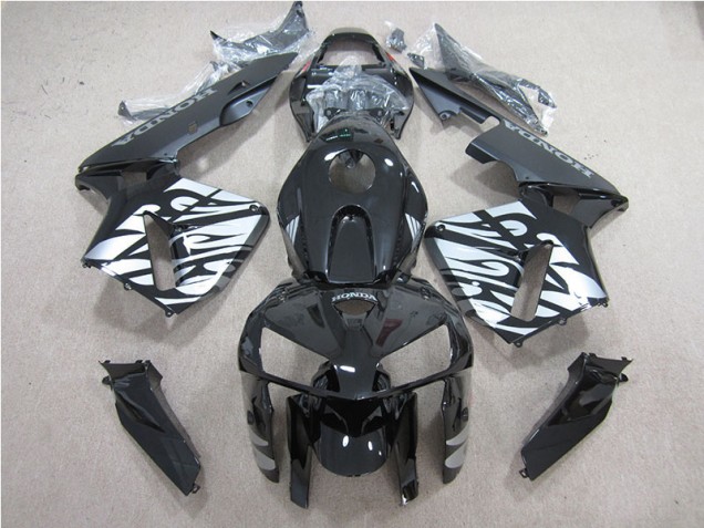 Honda CBR 600RR 2005-2006 - Preto Honda CBR 600RR 2005-2006 - Preto
