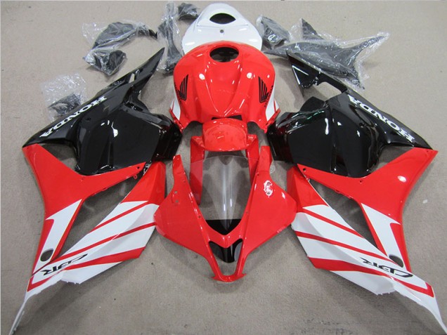 Honda CBR 600RR 2009-2012 - Vermelho Preto Branco Honda CBR 600RR 2009-2012 - Vermelho Preto Branco