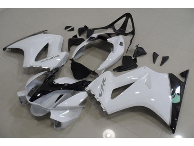 Honda VFR 800 2002-2013 - Branco Honda VFR 800 2002-2013 - Branco