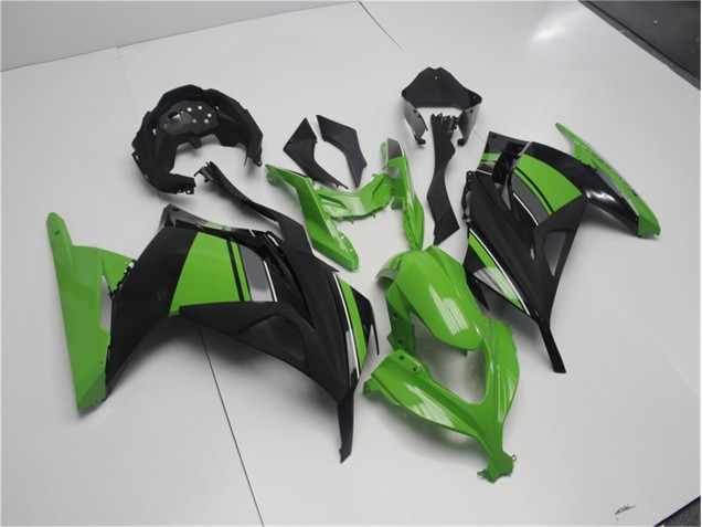 Kawasaki EX300 2013-2016 - Verde Preto Kawasaki EX300 2013-2016 - Verde Preto