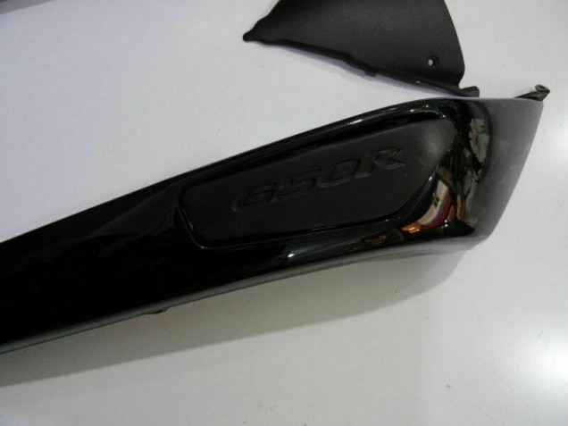 Kawasaki EX650 2009-2011 - Preto Kawasaki EX650 2009-2011 - Preto