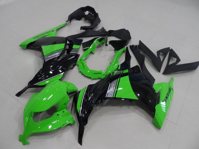 Kawasaki ZX 300R 2013-2016 - Preto Verde Kawasaki ZX 300R 2013-2016 - Preto Verde